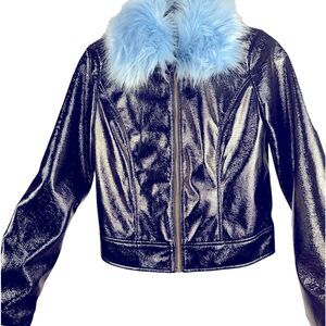 NWOT Who What Where Black Vynil Jacket With Detachable Blue faux Fur Collar. SM